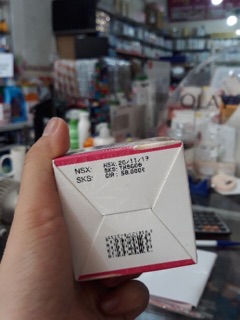 Kem mụn Lily White 16g