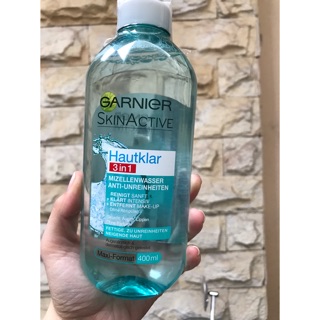 Nước tẩy trang Garnier Hautklar đanh cho da dầu mụn