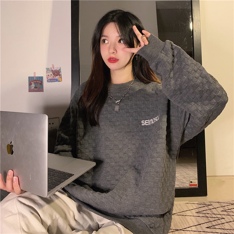 Áo thun Hormones tay dài in họa tiết chữ cái dành cho nữ | BigBuy360 - bigbuy360.vn