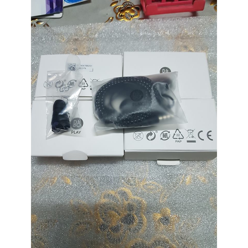 Tai nghe B&O LG V30 zin