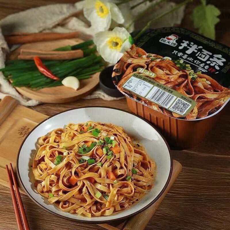 [Mã GROSALEHOT giảm 8% đơn 250K] [BÃO SALE] Phở Trộn Cay Tứ Xuyên Siêu Ngon - Hộp To 136gr