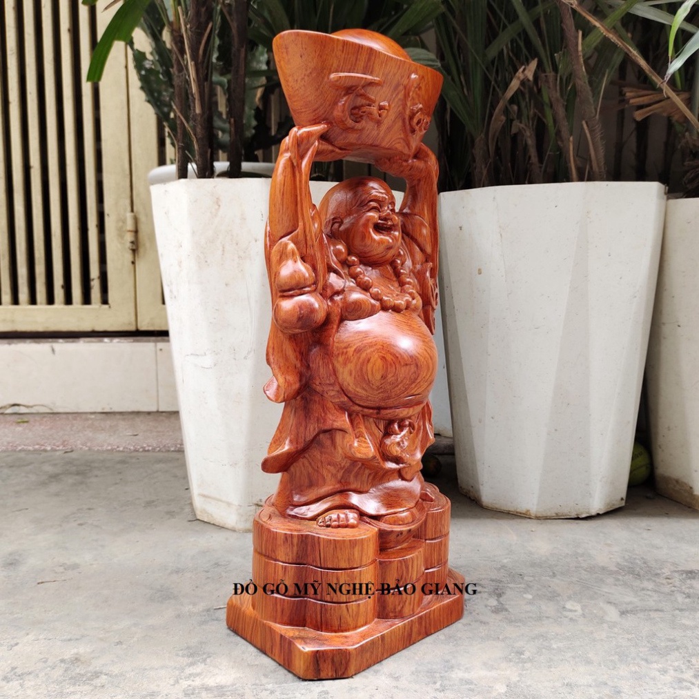 Tượng phật di lặc dâng vàng gỗ hương cao 50 cm