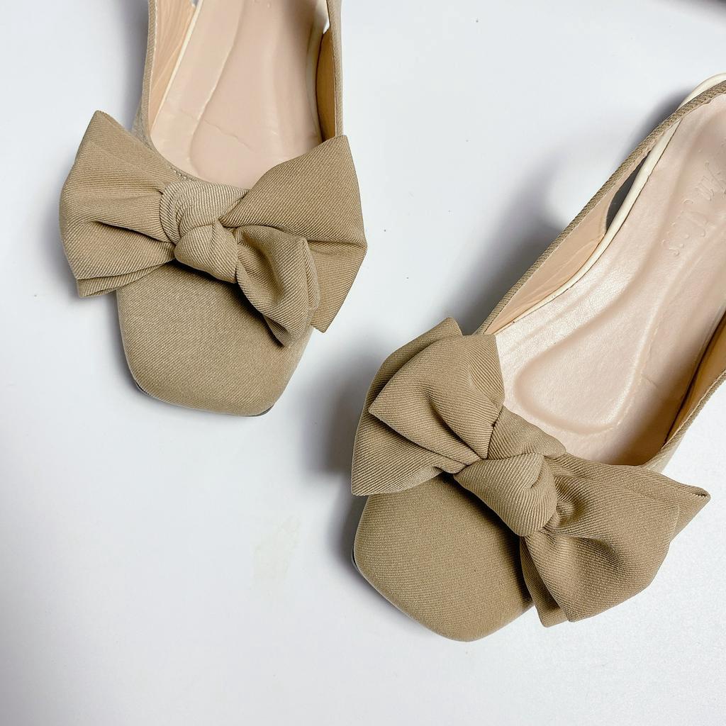 Giày sandal nữ nơ mũi vuông cực xinh nhẹ nhàng êm chân