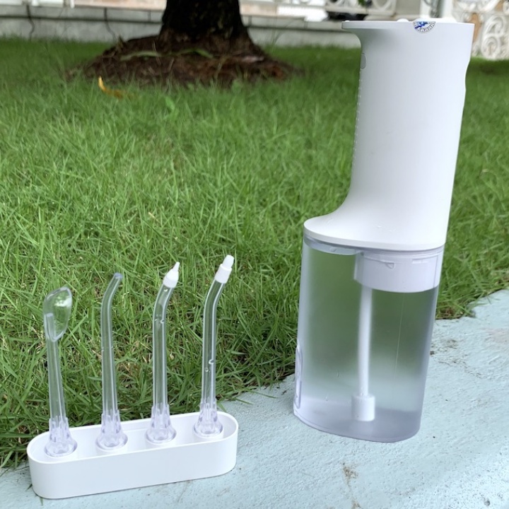Tăm Nước Xiaomi Mijia Meo701 4 Chế Độ Điều Chỉnh Tặng Kèm 4 Đầu Xịt Tiện Lợi Vệ Sinh Răng Miệng Hiệu Quả - BH 12 Tháng