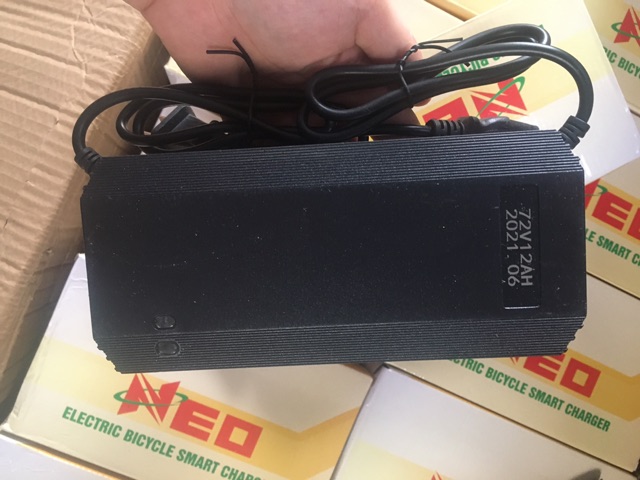 Sạc 6 bình 72V-12ah dành cho xe điện BẢO HÀNH 12 THÁNG