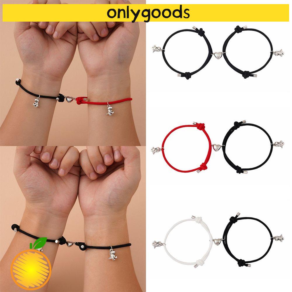 Set 2 vòng tay từ tính thu hút có mặt trái tim + khủng long nhỏ làm quà tặng cho cặp đôi nam nữ bạn thân