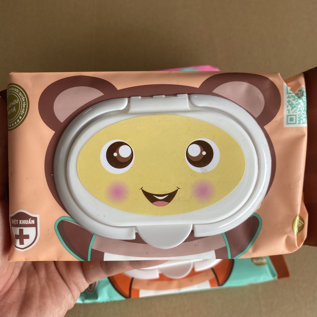Khăn giấy ướt cao cấp baby hình gấu không mùi BoniBoni