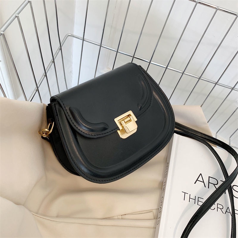 Túi Đeo Vai Kiểu Yên Ngựa Phong Cách Hàn Quốc Thời Trang Mới 2022 Cho Nữ