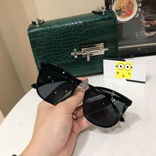 Kính mát thời trang nam nữ hàn quốc + hộp đựng