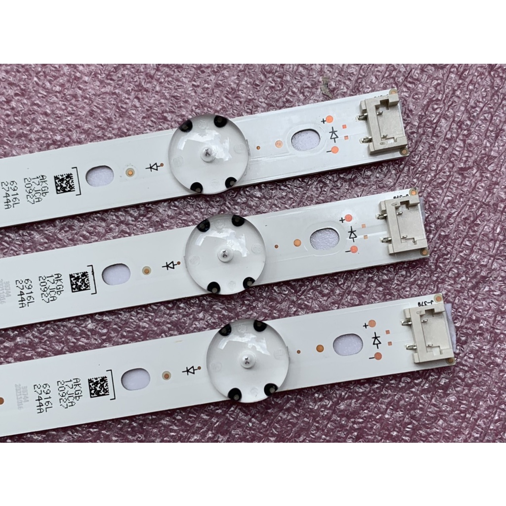 LED TIVI LG 43UH610 43UH617 43UH619 6916L-2744A HÀNG MỚI BỘ 3 THANH, MỖI THANH 8 BÓNG 3V DÀI 84,1cm.