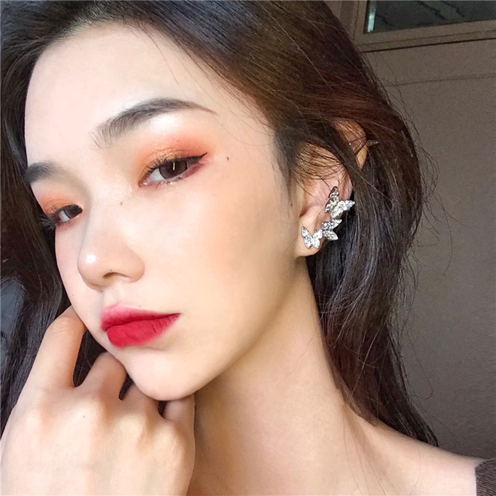 Khuyên tai dáng dài mặt bướm không đối xứng thời trang retro thanh lịch