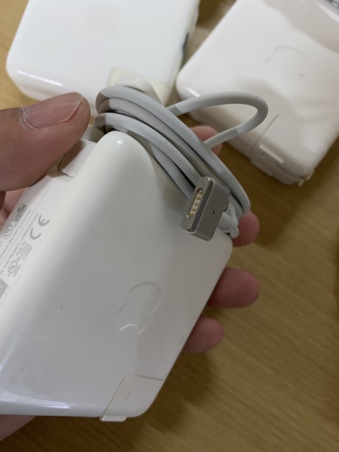 Sạc Macbook 85/65/45w magsafe 2 A1424  cũ