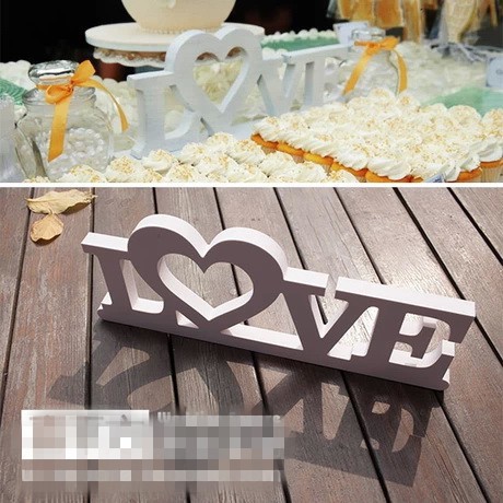 Phụ Kiện Trang Trí Tiệc Cưới 30*12CM Hình Chữ LOVE Màu Trắng
