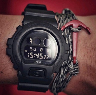 Đồng hồ nam Casio DW-6900BB-1DR