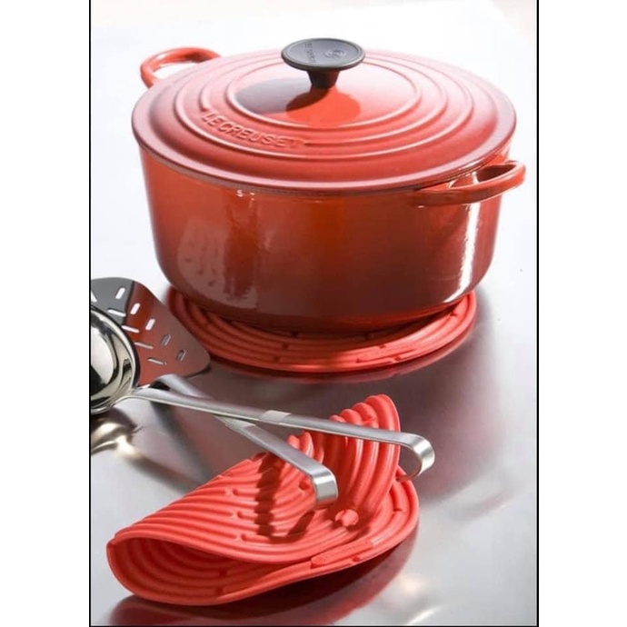 LÓT NỒI SILICON LE CREUSET GERMANY