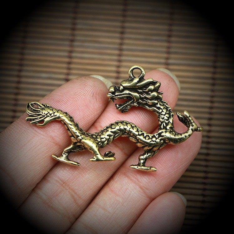 Tượng đồng mini tuổi Thìn bằng đồng thau chế tác thủ công dùng để trang trí bàn làm việc oto đem lại may mắn tài lộc