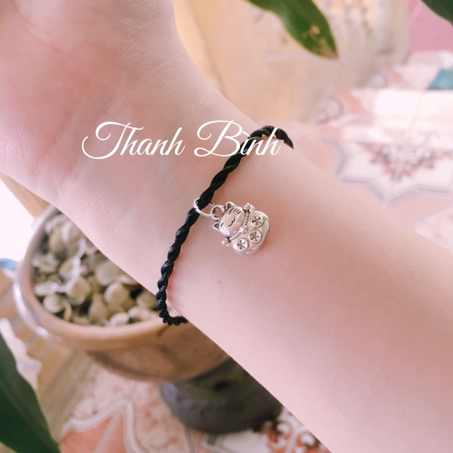 Vòng chỉ đỏ mặt mèo thần tài
