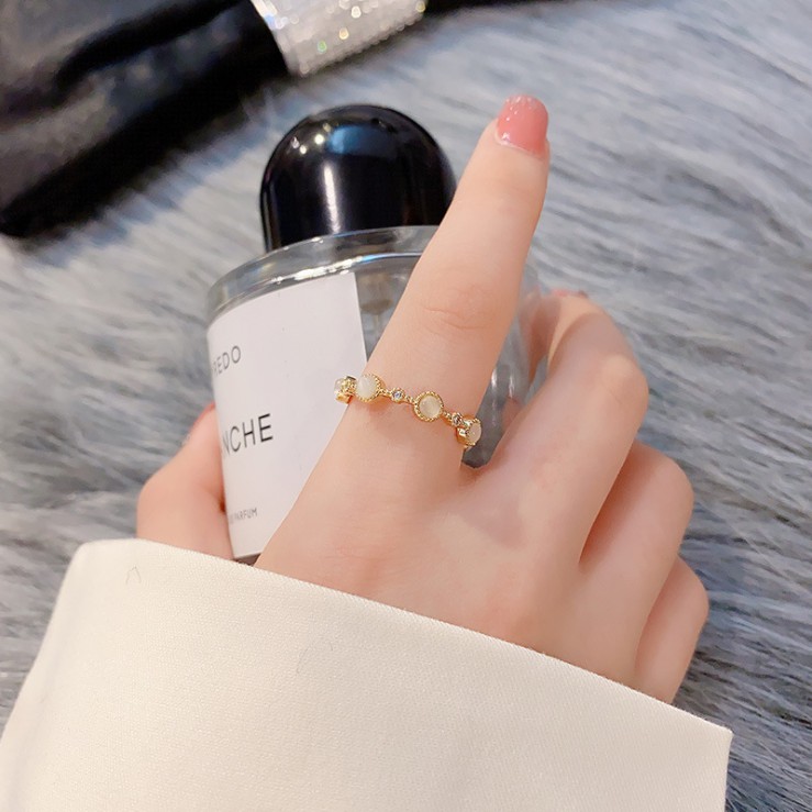 Nhẫn nữ Freesize có thể điều khiển kích cỡ chất liệu thép bền màu nhiều kiểu dáng đẹp trẻ trung cá tính