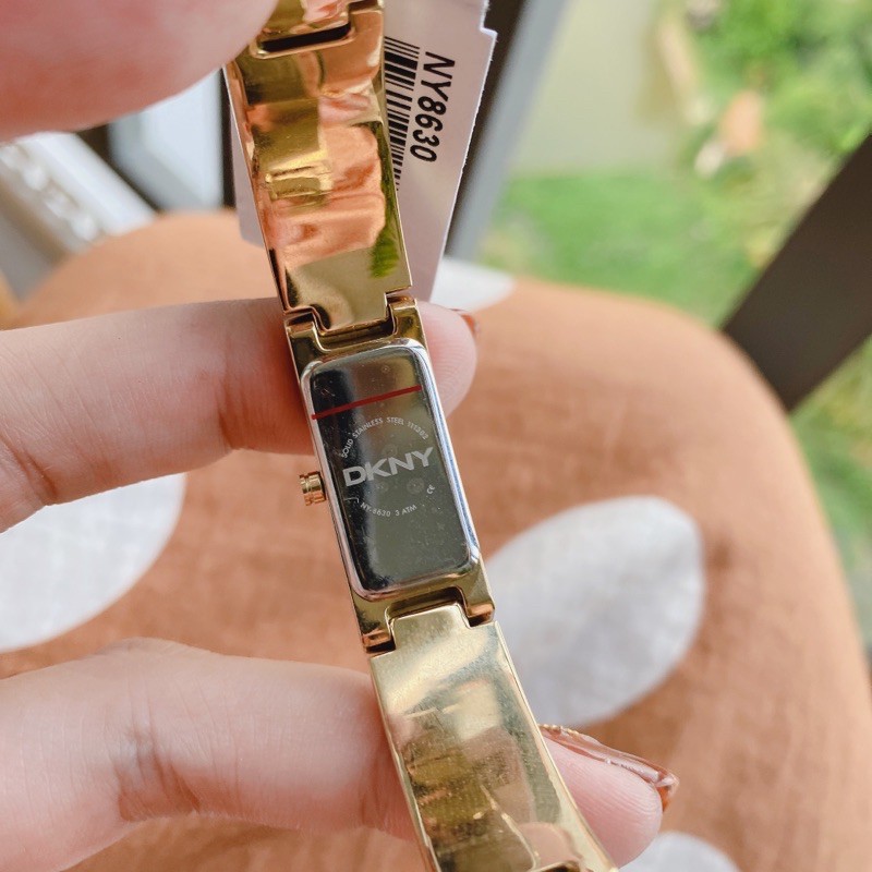 Đồng hồ nữ DKNY
