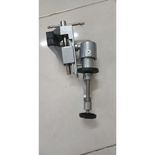 ê tô xoay 360 độ