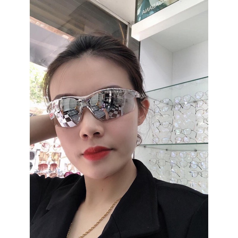 kính bảo hộ y tế chống nắng chống bụi