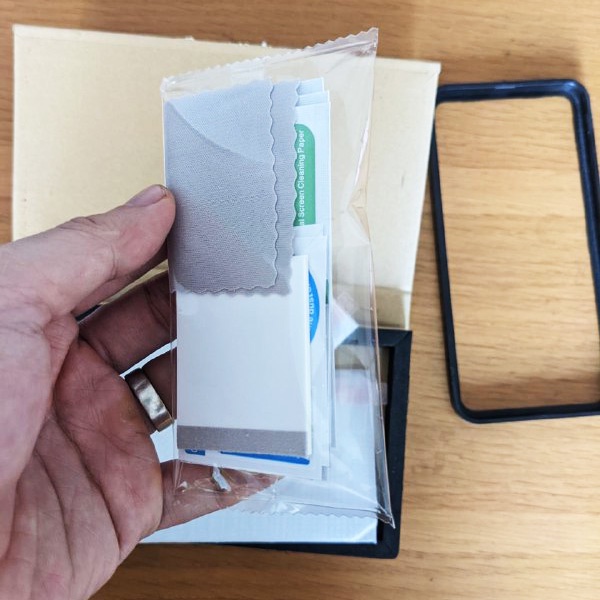 Kính cường cao cấp cho Google Pixel 4A/ 4A 5G/ 5/ 5A/ 6 - đạt chuẩn 9H - có khung dán thao tác cực kì dễ