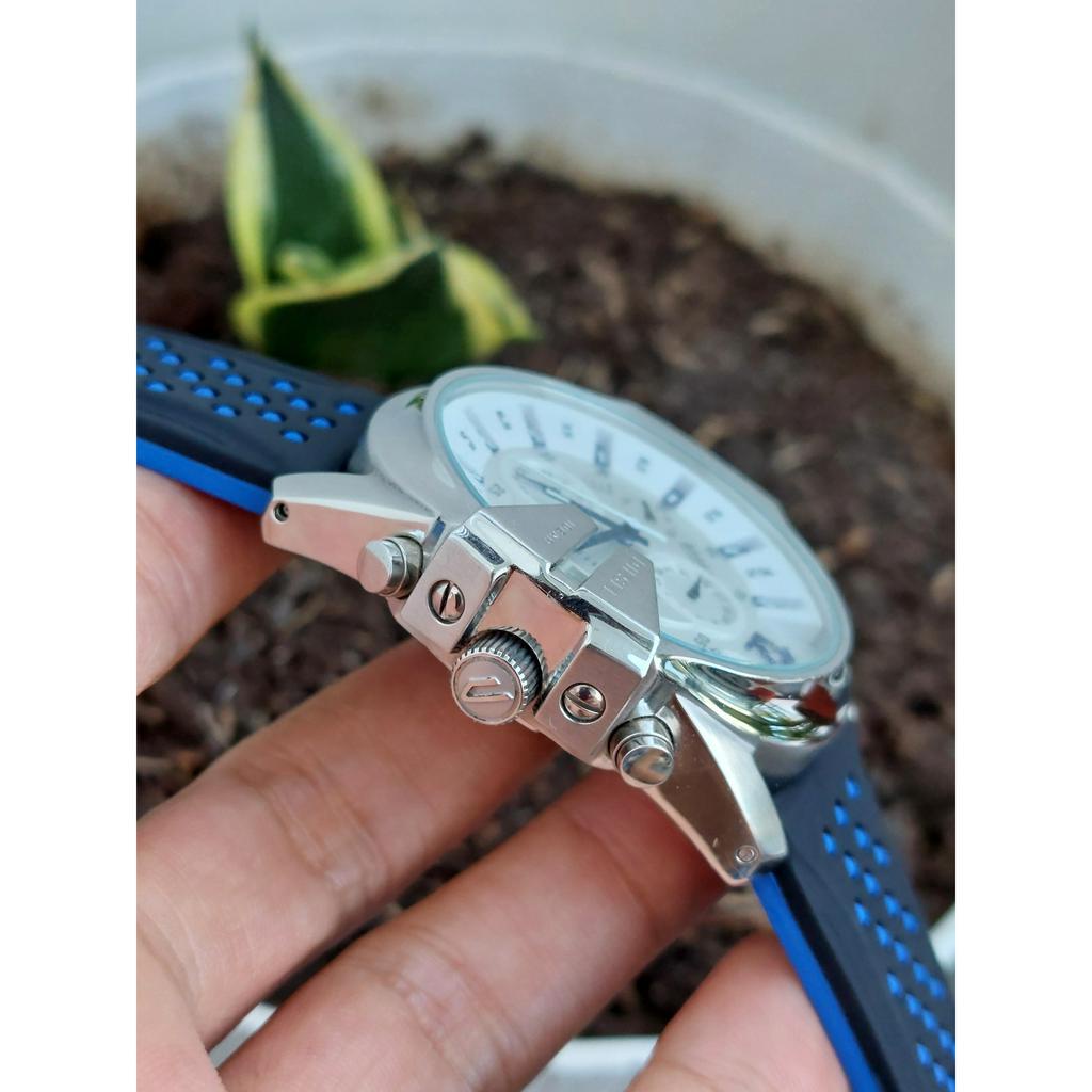 Đồng hồ nam Diesel 6 kim chạy pin hàng Si