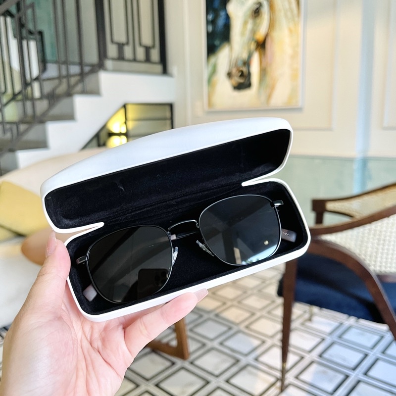 Kính mát nữ CALVIN KLEIN dáng tròn thời trang model CK20122S-001