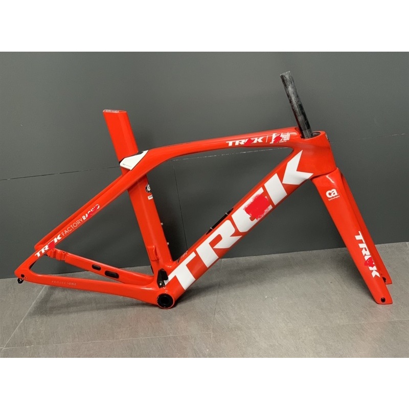 Khung Road Carbon chếch Mad.rone SLR 9 phanh đĩa