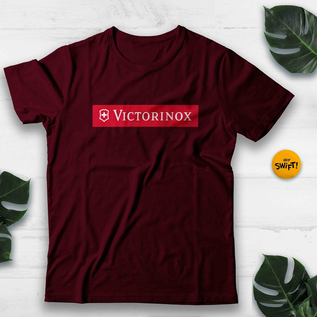 VICTORINOX Áo Thun In Hình Đồng Hồ Victorino X Cá Tính
