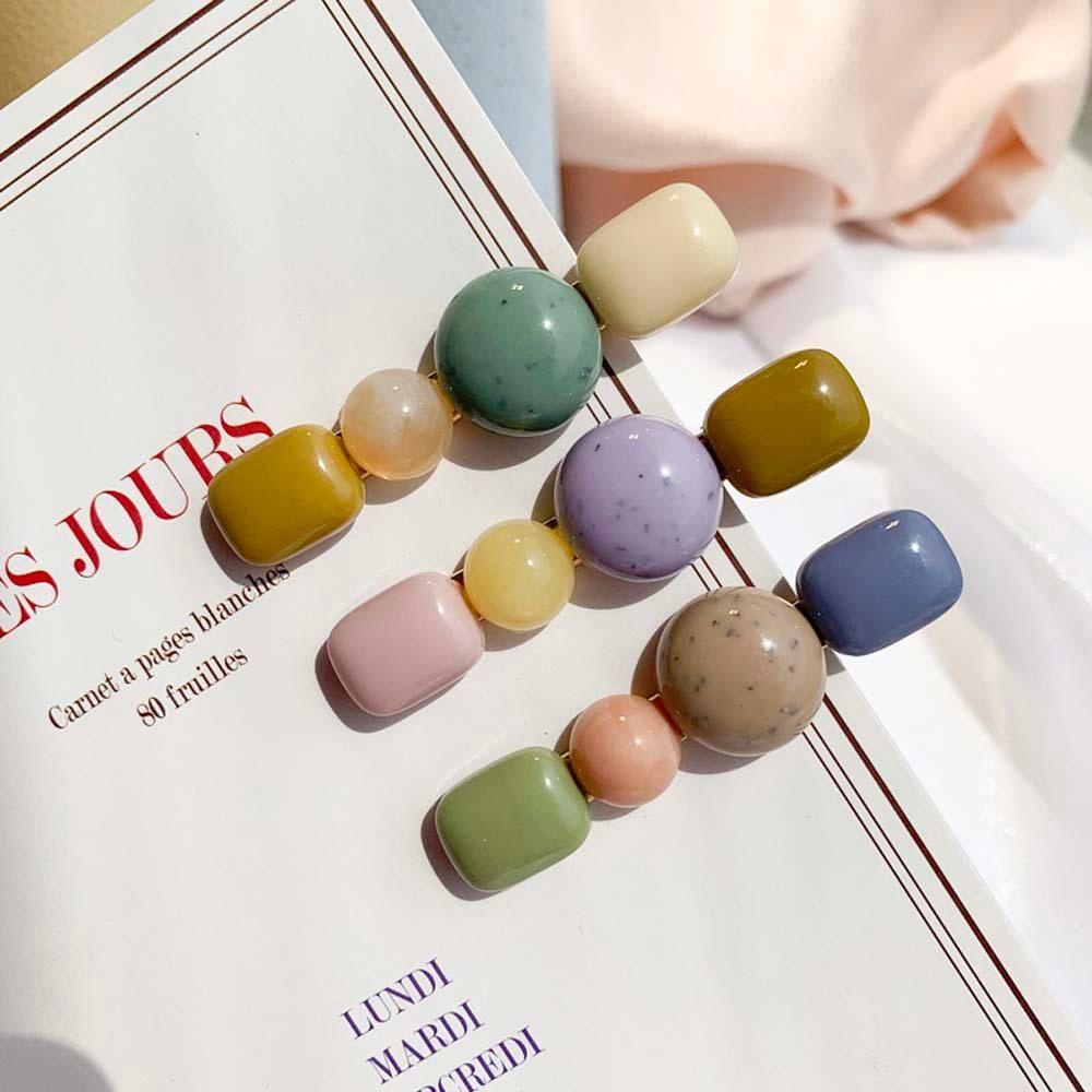 Set 2 Kẹp Tóc Bằng Nhựa Resin Dễ Thương Nhiều Màu Sắc Phong Cách Hàn Quốc Cho Nữ