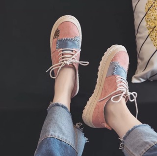 Giày vintage chắp vá