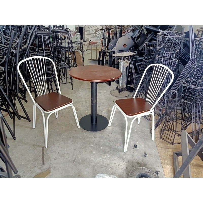 Ghế cà phê 7 nan- bàn ghế cà phê chân sắt mặt gỗ