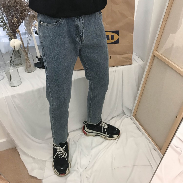 Quần Baggy jean nam - gấu quần tua rua