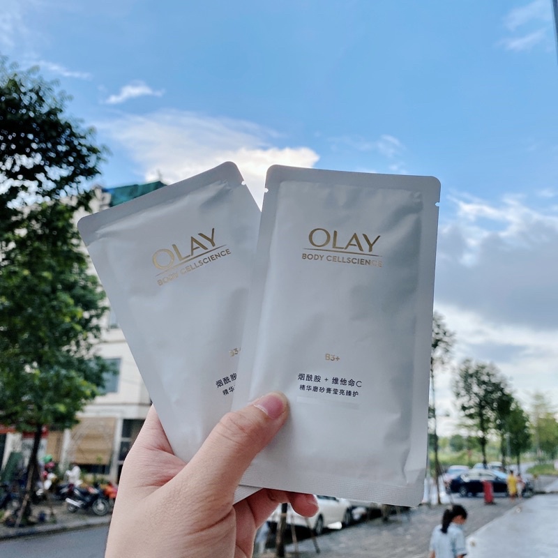 Tẩy da chết body Olay cao cấp