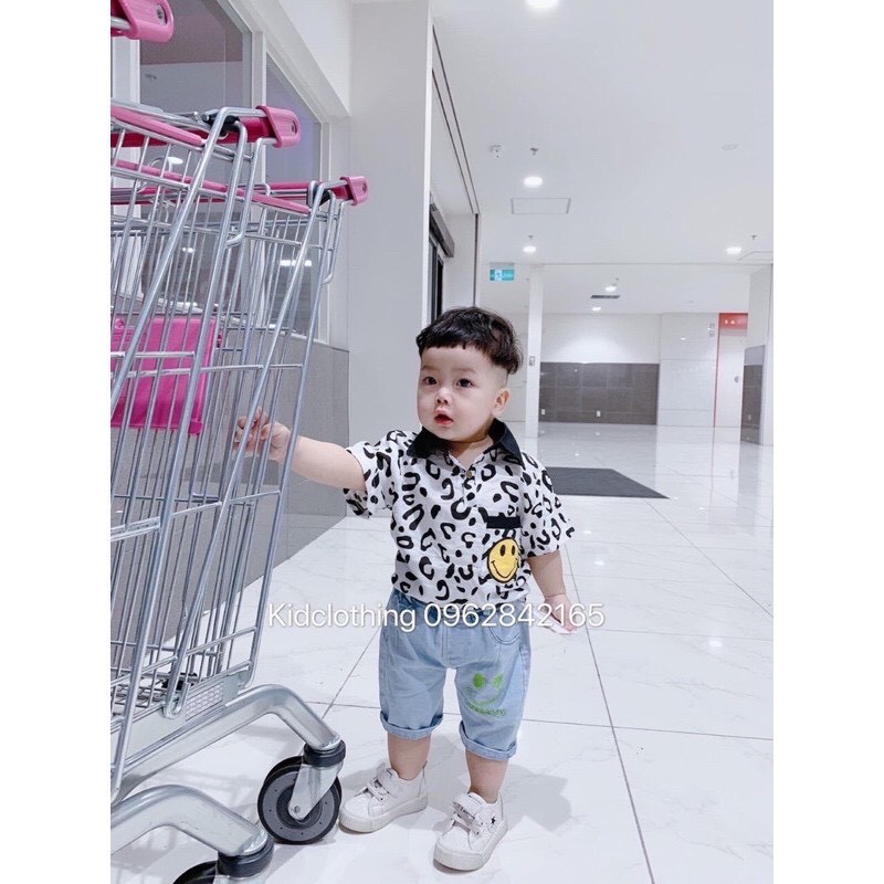 bán sỉ set áo sơ mi báo mặt cười mic quần sooc bé trai