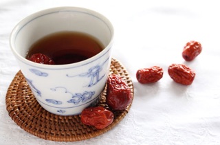 2kg táo đỏ tân cương 