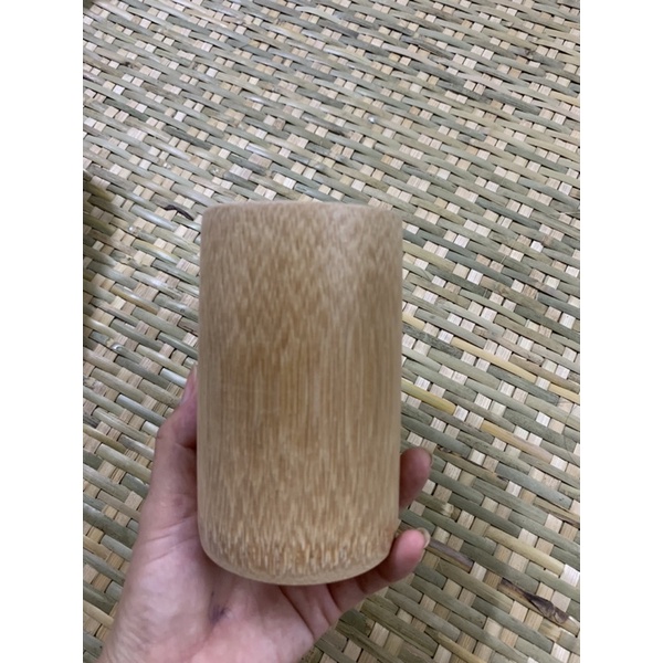 ly gốc tre