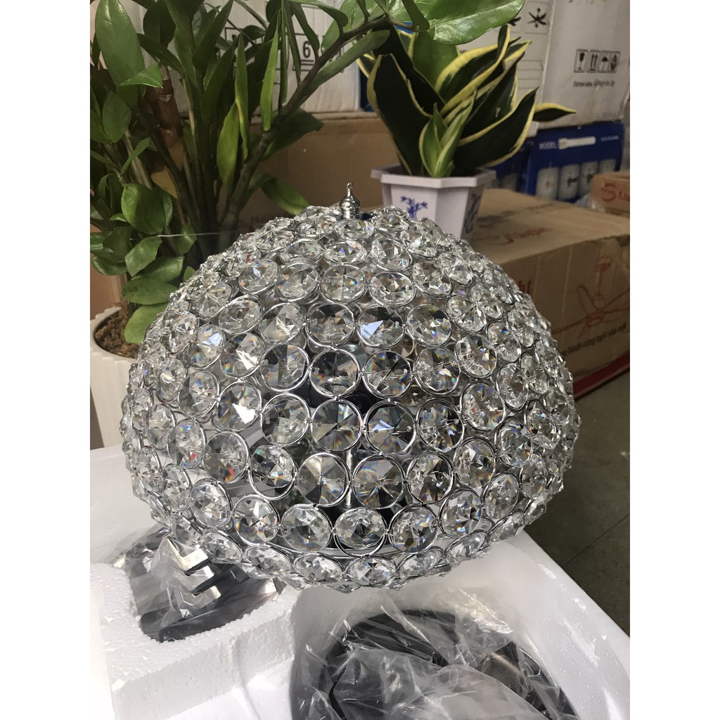 Quạt trần B82 có chế độ hẹn giờ tắt quạt và hút ẩm mùa đông Kèm bóng Led Tặng Kèm Móc Cao Su Treo Quạt
