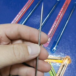 Kim nặn mụn giá rẻ