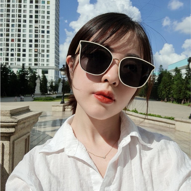 Kính mát nữ chống tia UV400, thiết kế mắt vuông dễ đeo, màu sắc thời trang 5024
