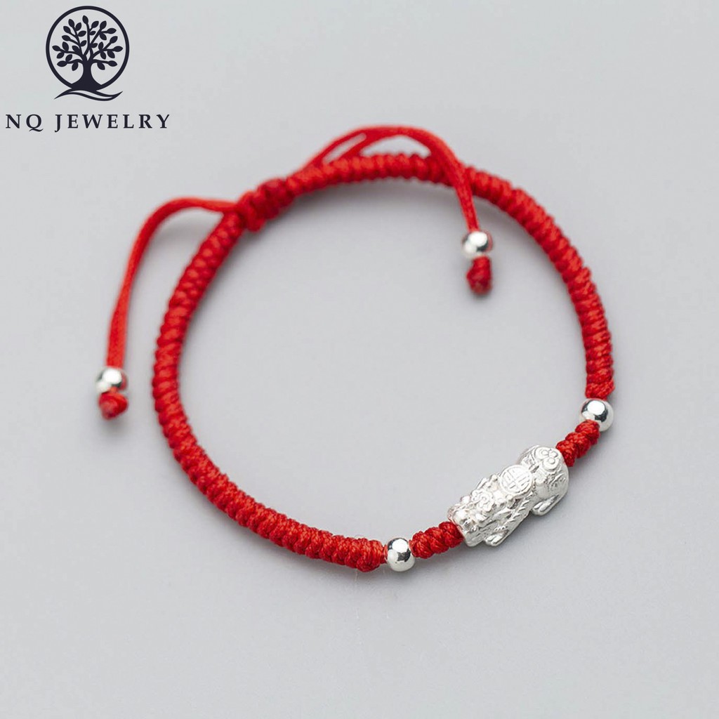 Vòng thắt dây đỏ phối tỳ hưu bạc - NQ Jewelry