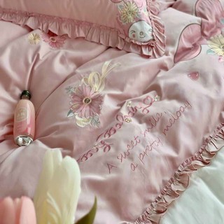 Drap lụa thêu thỏ hồng set 7 món, chăn kèm ruột