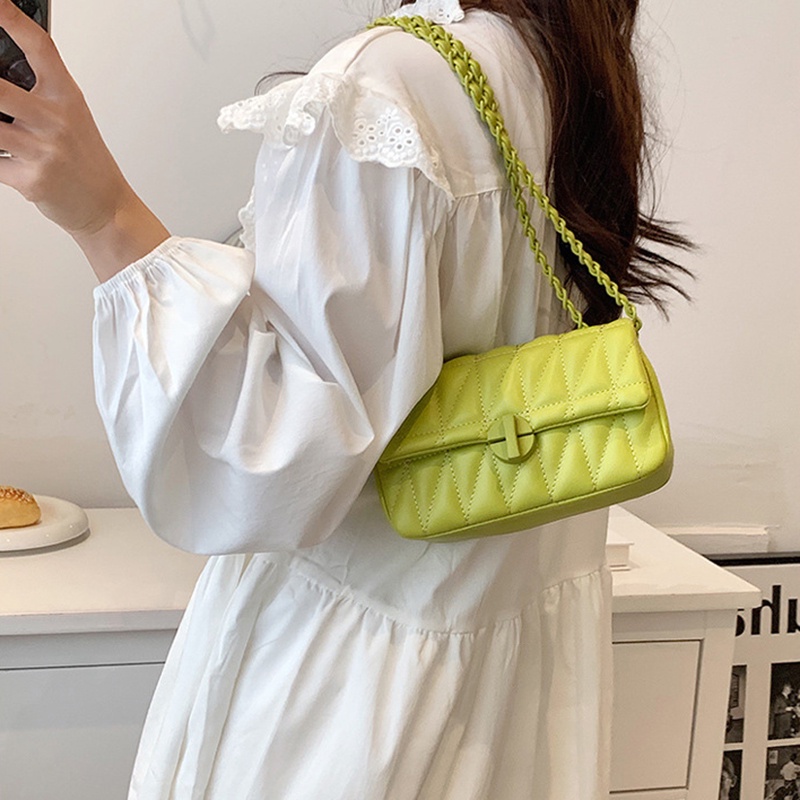 Túi đeo vai IELGY hình vuông cỡ nhỏ dây đeo phối xích thời trang cho nữ