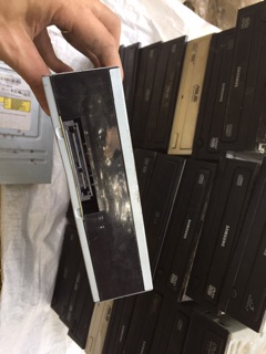 Ổ DVD Rom cổng ATA