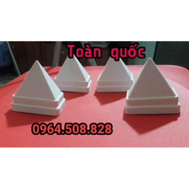 10 chiếc KT: 20x40 chụp hàng rào nhựa trắng, chóp nhọn, chông nhựa trắng, nắp trang trí