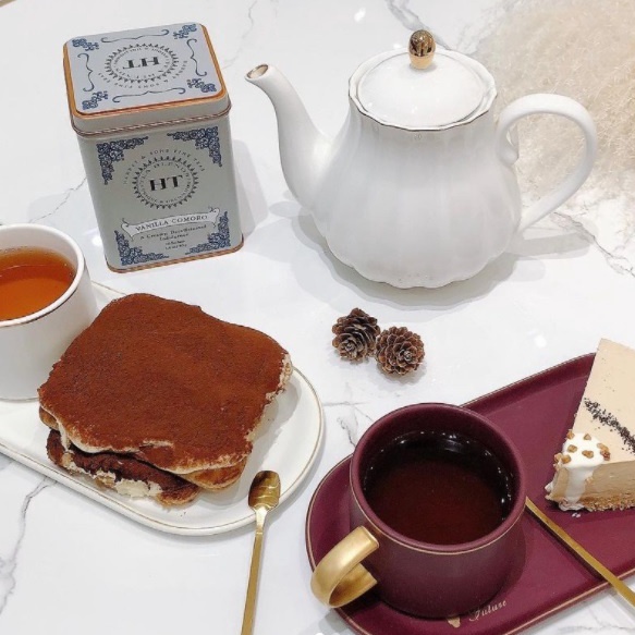Trà đen vanilla siêu ngon Harney and Sons hộp thiếc
