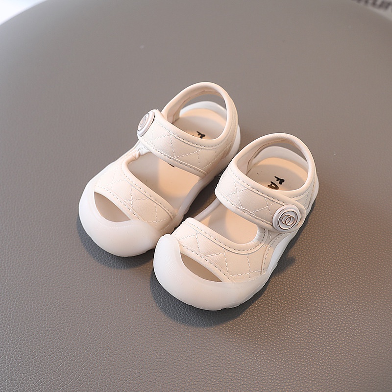 San dal quai ngang 2 màu đen trắng dáng thể thao êm mềm cho bé size 16-20