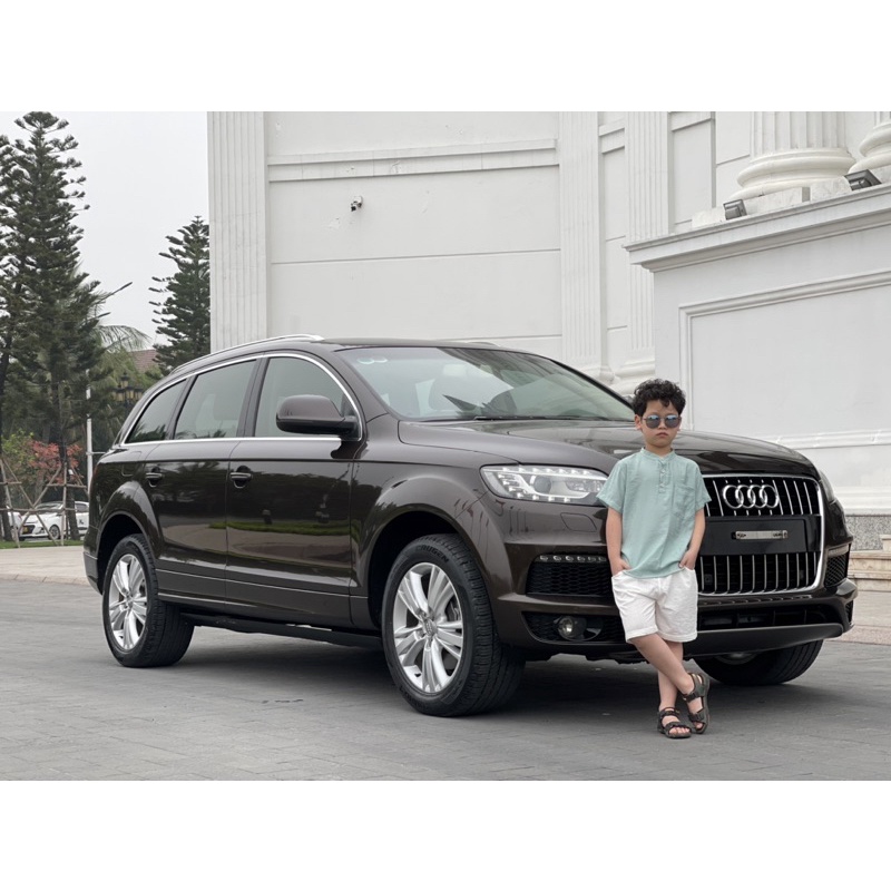 Quần áo bé trai và bố từ 10-75kg - Bộ sơ mi áo xanh mint và quần đùi trắng chất đũi