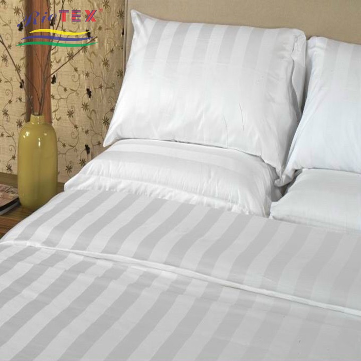 Vỏ Chăn Cotton Khách Sạn RIOTEX Trắng Sọc Kích Thước 1m8x2m/ 2mx2m2